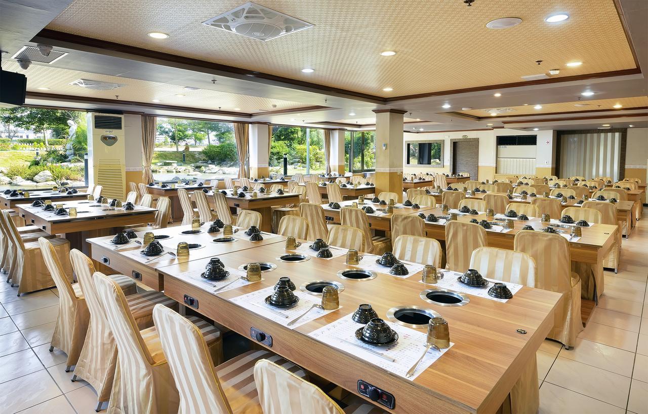 จินซา เลกไซด์ วิว รีสอร์ต Hotel Jinsha ภายนอก รูปภาพ